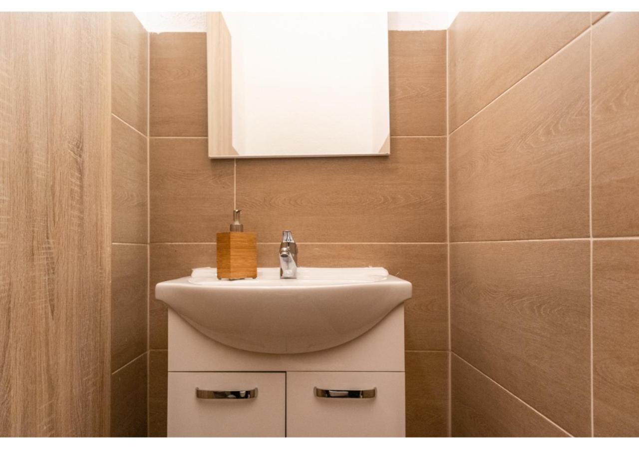 Stylish Apt - Ideal For Longstays Near Matzleinsdorferplatz Vienna Luaran gambar